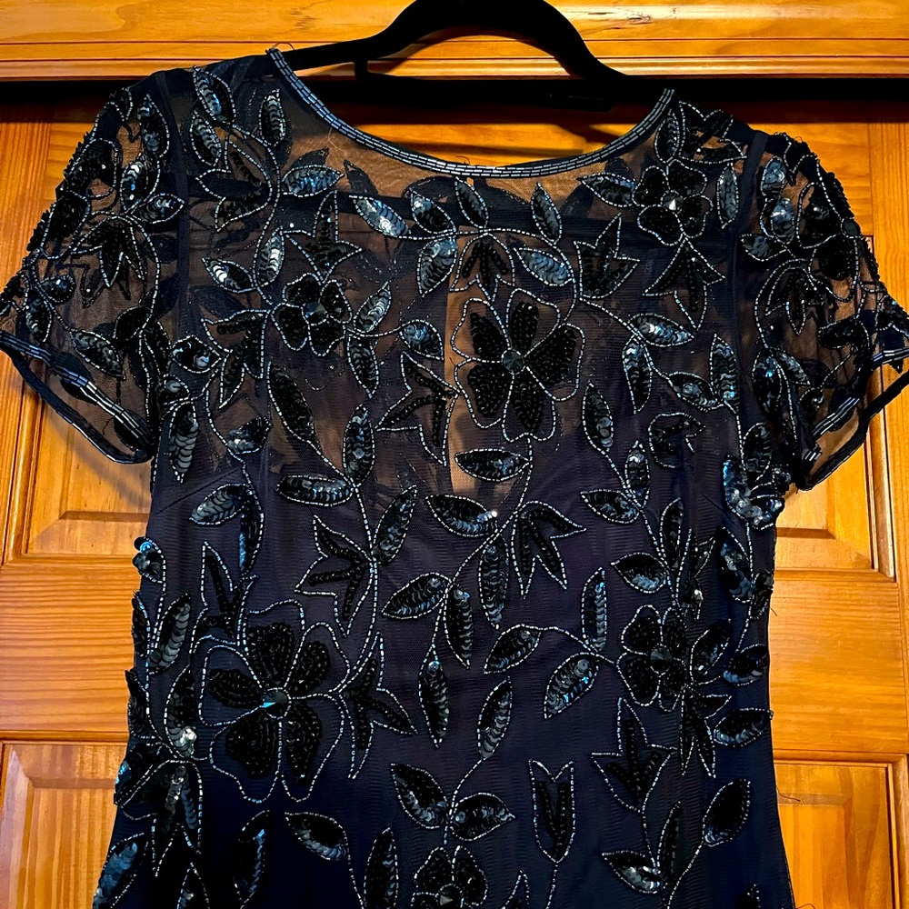 ANDRIANNA PAPELL BEADED FORMAL WEDDING GOWN SIZE 6 WORN ONCE